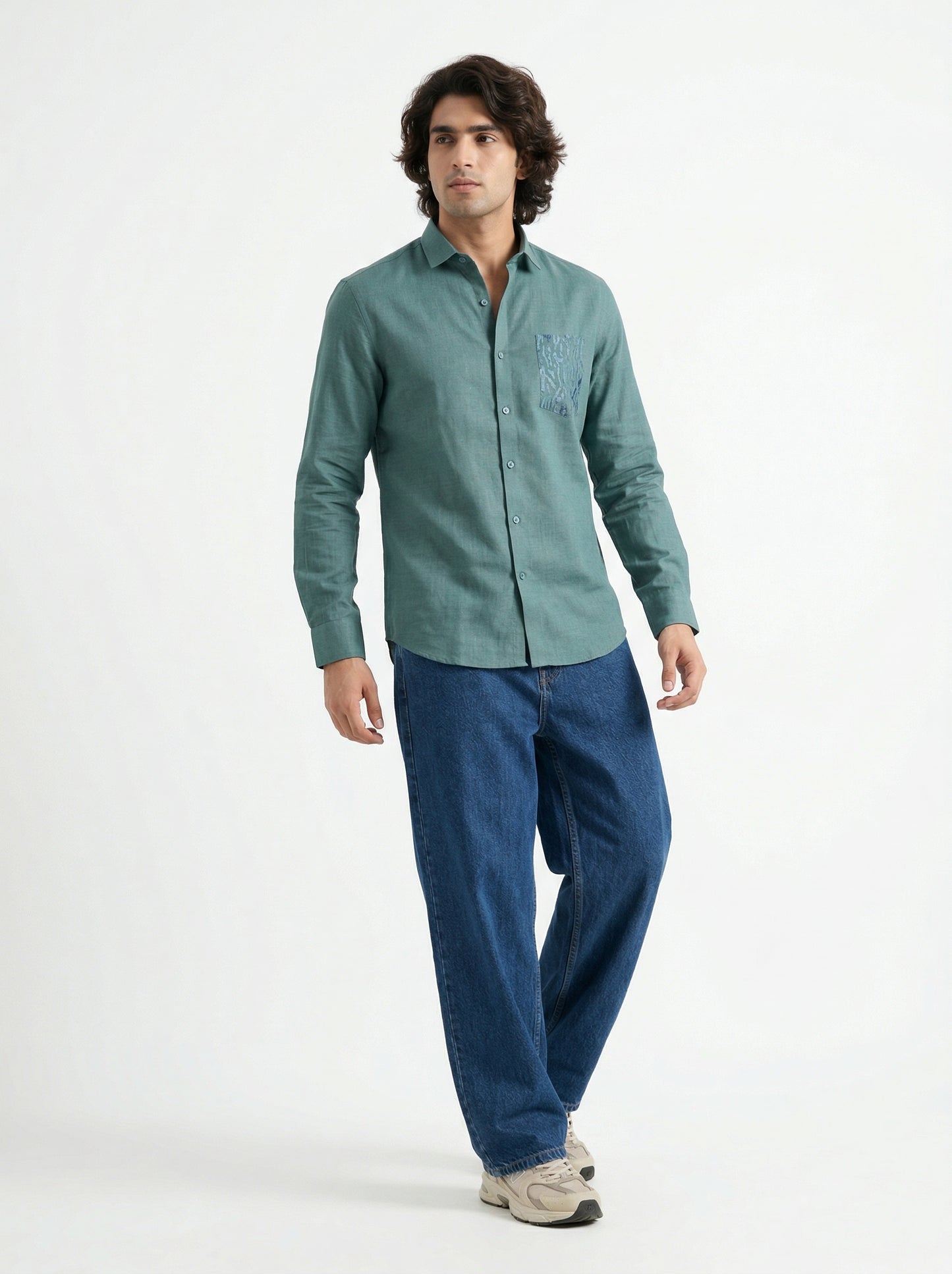 Minimal Embroidery Print Men's Shirt