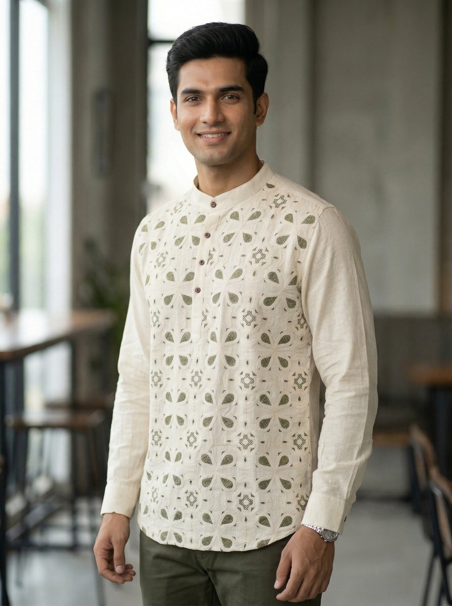 Men’s Geometric Embroidered Cotton Linen Short Kurta