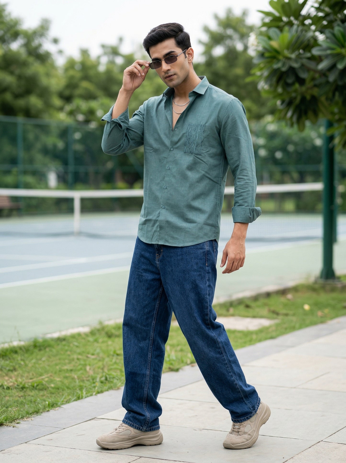 Minimal Embroidery Print Men's Shirt