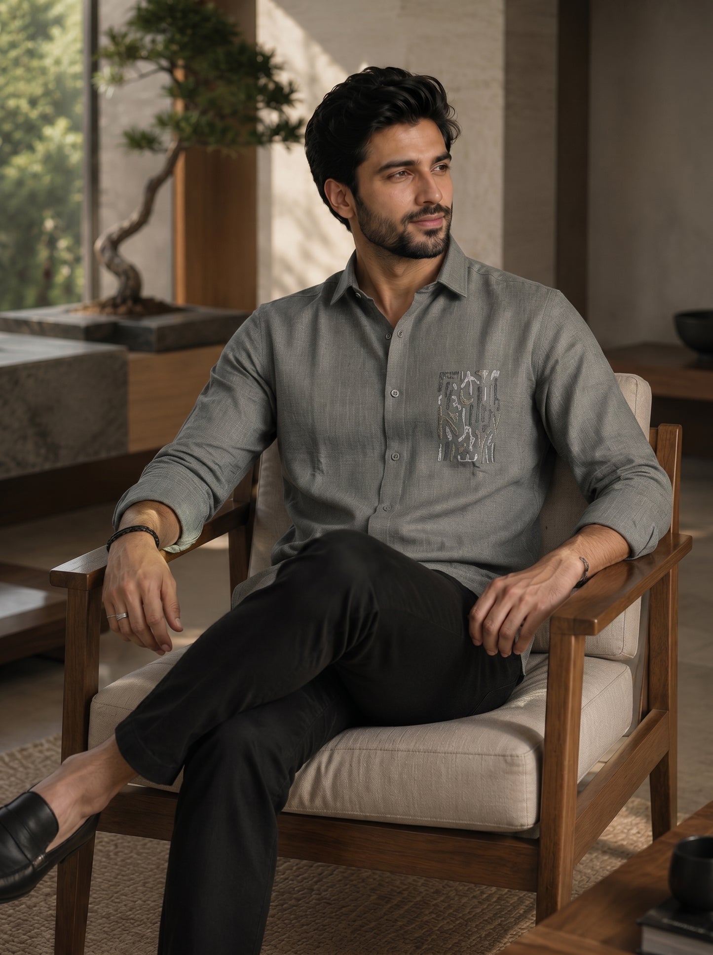 Minimal Embroidery Print Men's Shirt